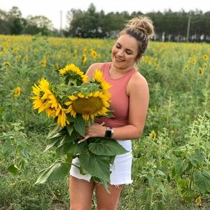 Meet your Posher, Brooke